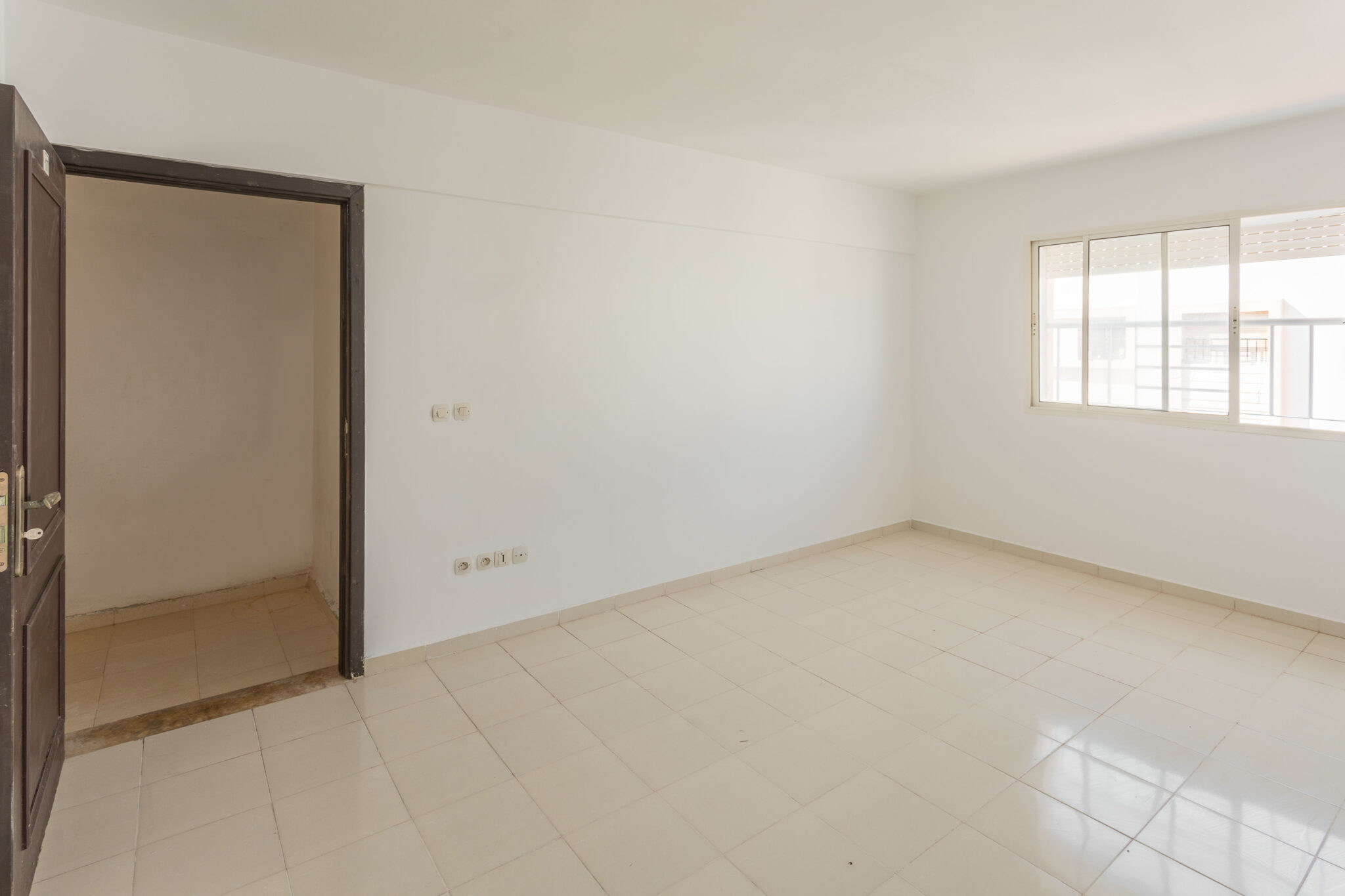 آخر الفرص لاقتناء شقق اقتصادية موجودة في الدار البيضاء – حي حسني