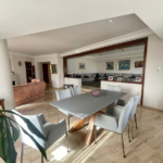 شقة فاخرة كبيرة للبيع في الدار البيضاء